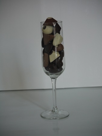 Flûte à champagne 4€ pièce, peut contenir jusqu'à 150g de chocolats