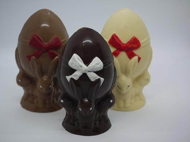 Oeufs portés par lapins artisan chocolatier Beauvais Oise